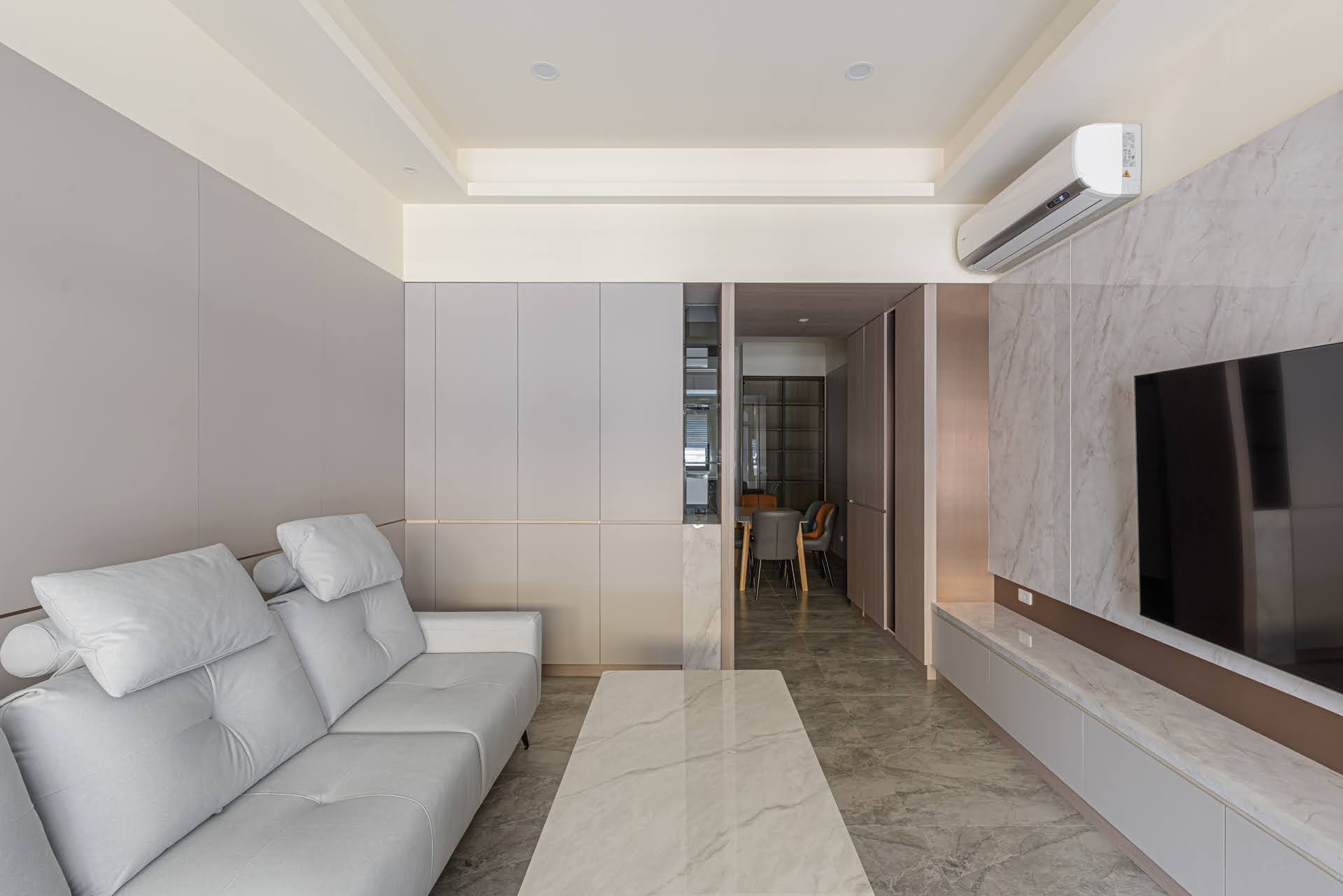 和煦香苑客廳收納整合設計